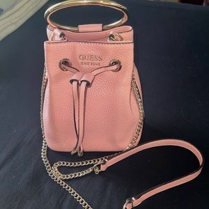 GUESS Crossbody chain PINK purse